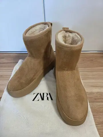 ZARA 통굽 숏부츠 새상품급!
