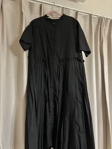 Ray BEAMS 블랙 반팔 셔츠 원피스