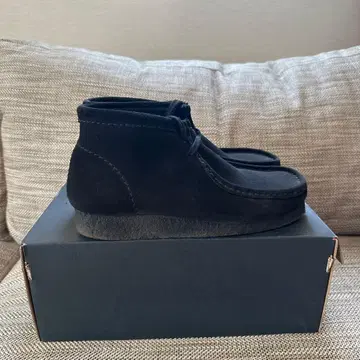 Clarks Originals 왈라비 부츠