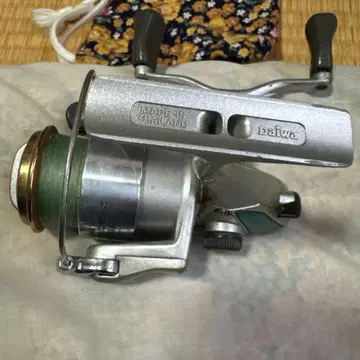 다이와 스피닝 릴 실버