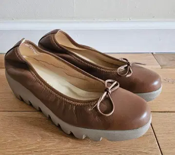 힐즈 애비뉴 힐즈 애비뉴 23 브라운