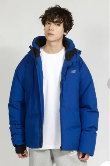 뉴발란스 다운 자켓 챌린지 스트레치 숏 다운 자켓