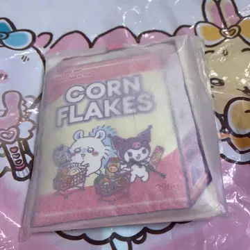 치이카와 산리오 다이컷 패스 케이스 모몽가 쿠로미