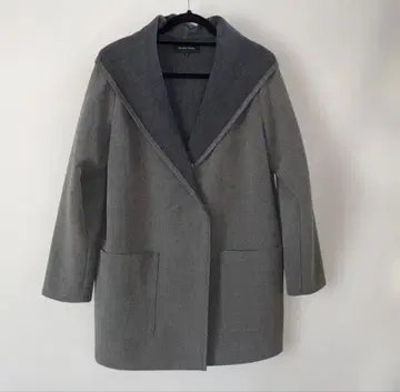 후드 부착 그레이 코트