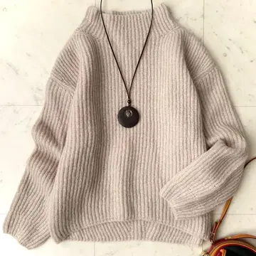 컨디션 최상 누키테파 모헤어 니트 보틀넥 라이트 베이지