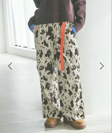 니코앤드 새상품 프린트 코듀로이 팬츠 카우 패턴