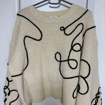 로리즈팜 니트 긴팔