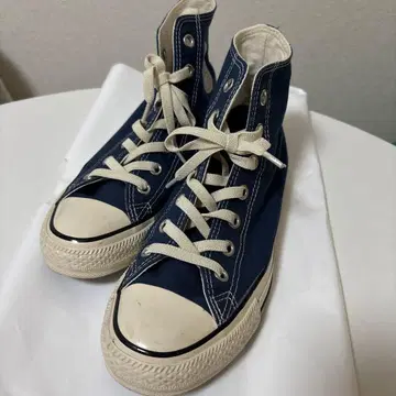 컨버스 하이컷 스니커즈