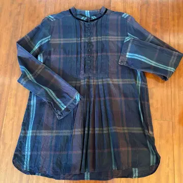 파드칼레 네이비 체크 무늬 긴팔 튜닉