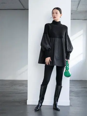 [ 택 포함 미사용품 ] fifth 플리츠 도킹 니트 풀오버 블랙