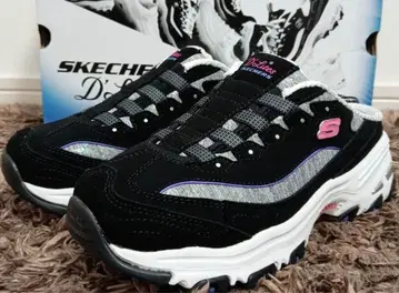 새상품 스케쳐스 디-라이트 슬립온 23cm