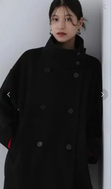 스탠드 카라 미디 코트 새상품급