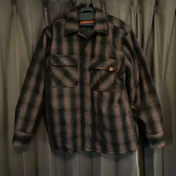 UNIVERSAL OVERALL CPO 셔츠