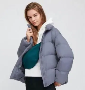 유니클로 울트라 라이트 다운 코쿤 자켓 XL