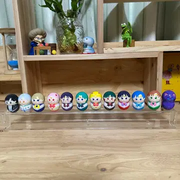 쿠너츠 애니메이션 캐릭터 피규어