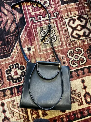 ROSE BUD 블랙 가죽 핸드백