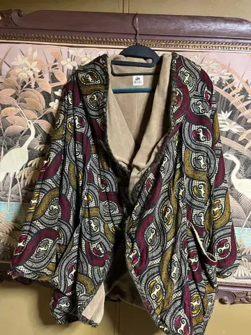 바라카 플리스 리버서블 자켓 다색 물결 무늬