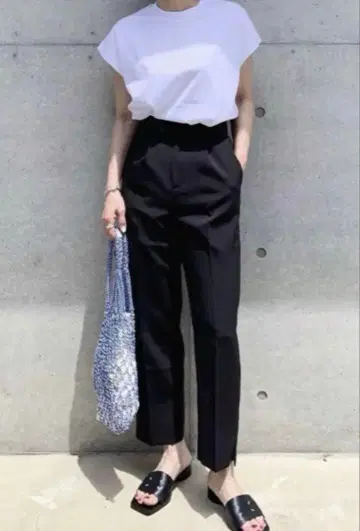 ok.soon 사이드 슬릿 슬랙스