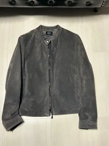 EMMETI di Franco 그레이 스웨이드 자켓