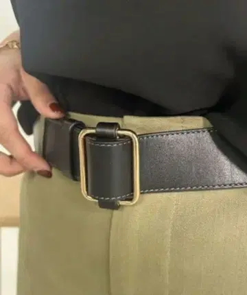 Jena espace merveilleux 가죽 벨트 블랙