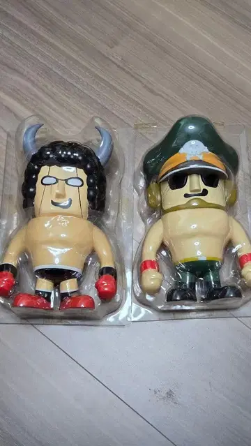 근육맨 피규어 2체 세트 버팔로맨 브로켄 Jr.