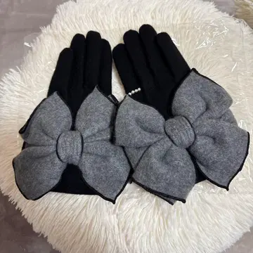 미사용품 빅 리본 장갑 블랙 x 그레이