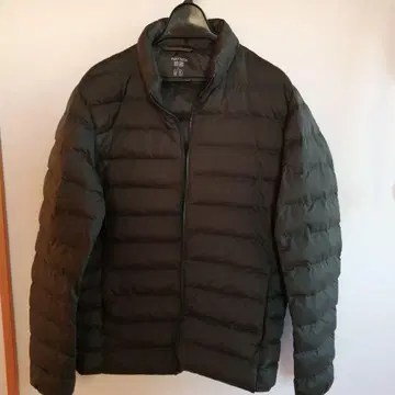 UNIQLO PUFFTECH 나일론 자켓 M 사이즈