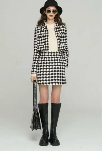 트웬티즈 Tnewties 셋업 [스테이크를 뒤집는 것을 잊지 마세요]