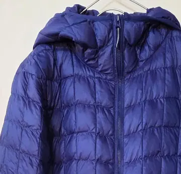 유니클로 다크 네이비 후드 부착 퀼팅 다운 자켓