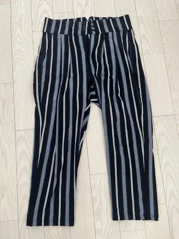 MUZE 스트라이프 팬츠 네이비 화이트 사이즈 1