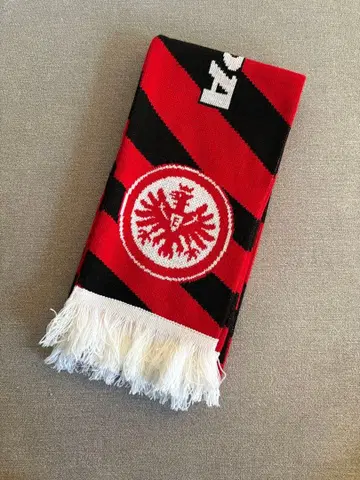 프랑크푸르트 축구 머플러 미사용 새상품 유럽제
