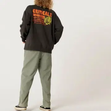 간단 번역 TCSS 박스 맨투맨 S 사이즈 Service Crew