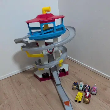 파우 패트롤 타워와 차량 세트