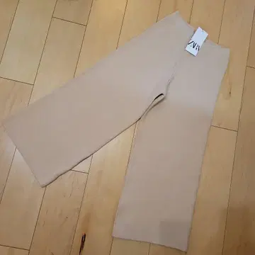 ZARA 에크루 니트 와이드 팬츠 스트레치 소재 S 사이즈 새상품
