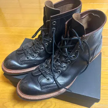 chausser 블랙 레이스업 부츠 안감 있음