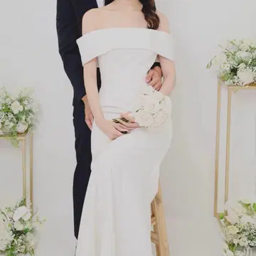 웨딩 드레스 사전 촬영용 오프숄더