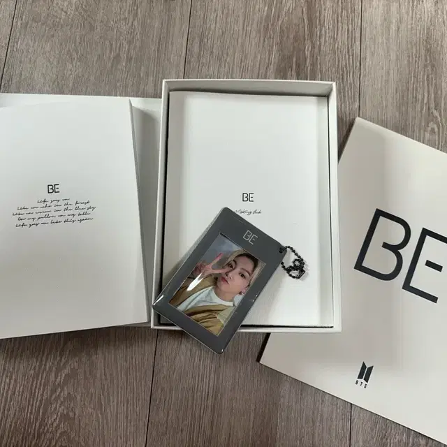 방탄소년단 BE 앨범 + 정국 포토키링