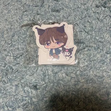 SEVENTEEN 산리오 콜라보 원우 쿠로미 패스 케이스