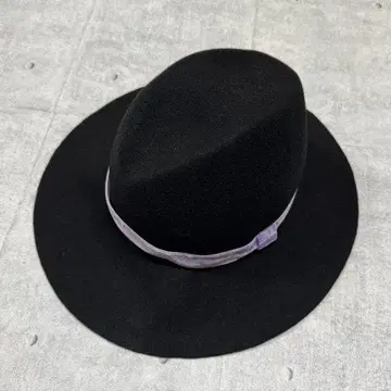 새상품 REBECCA 이탈리아제 울 펠트 중절모 레베카