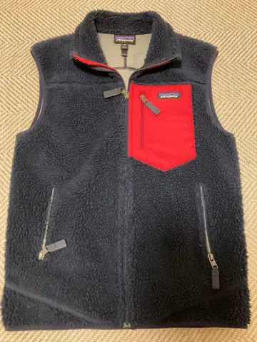 patagonia 플리스 베스트 XS 네이비/레드 최저가