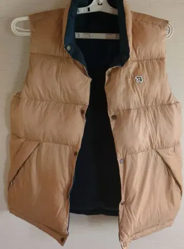 아놀드 파머 다운 베스트 베이지 그린 리버서블