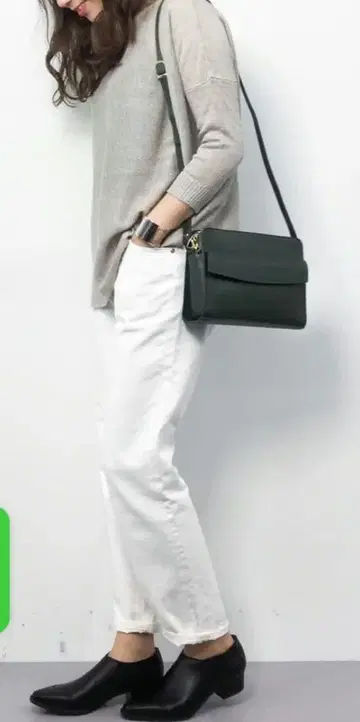 FRAMeWORK MILOS 별주 스퀘어 숄더백 블랙