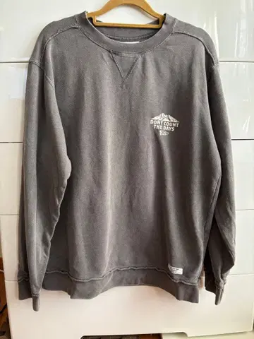 베이플로우 맨투맨