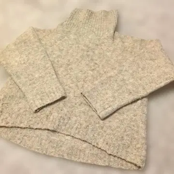 유나이티드 애로우즈 오버사이즈 터틀 스웨터