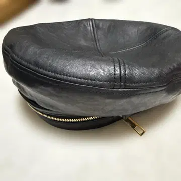 CA4LA 카시라 지퍼 가죽 베레모