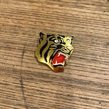 한신 타이거즈? 핀 배지