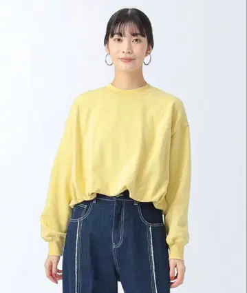 벌룬 크롭 맨투맨