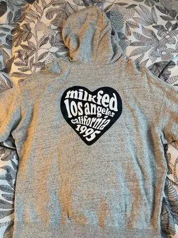 새상품급 밀크페도 하트 로고 후드티