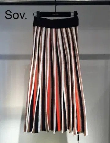 Sov. SNOWY 스트라이프 니트 스커트