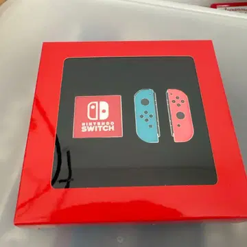 닌텐도 뮤지엄 한정판 Switch 핀즈 세트